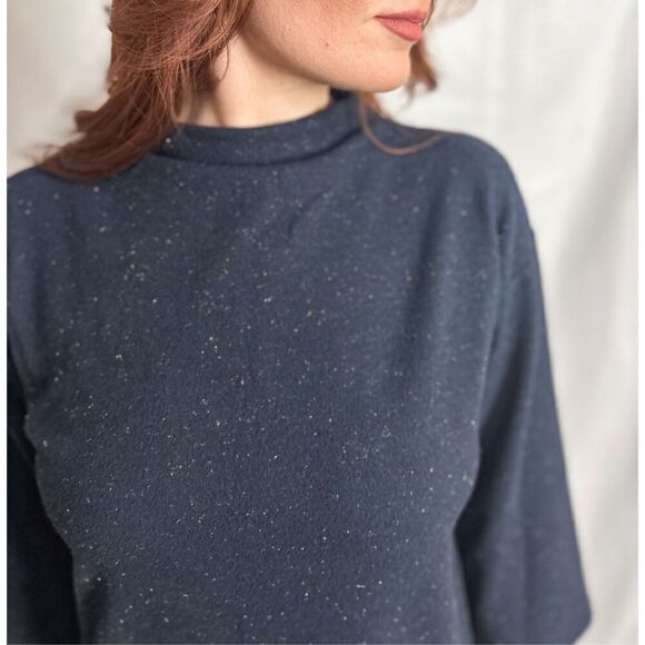 Banana Republic Sweater - Picture 5 of 14